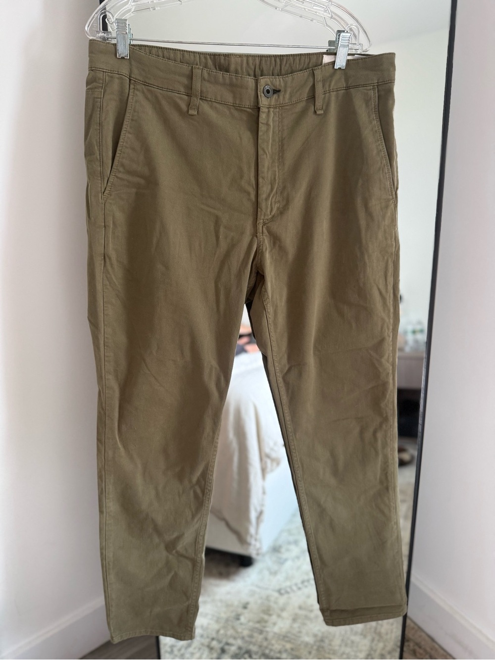 rag & bone Men's Khaki Green Chino Pants